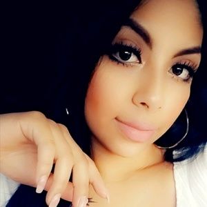 Meet your Posher, Cindy